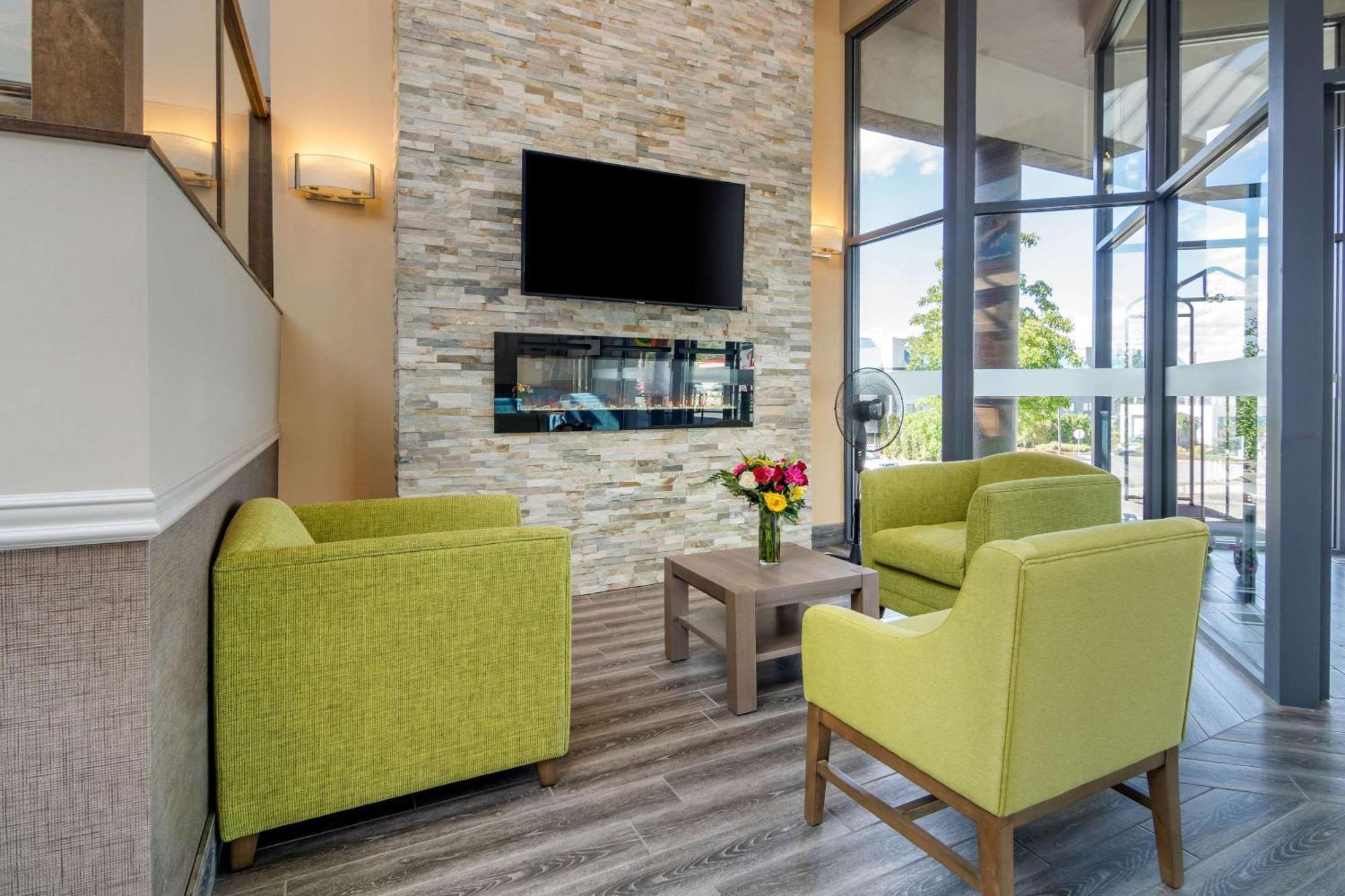 Quality Inn Kamloops Ngoại thất bức ảnh